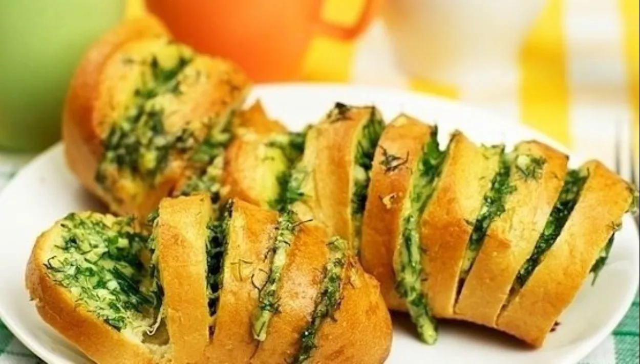 Baguette with cheese and garlic