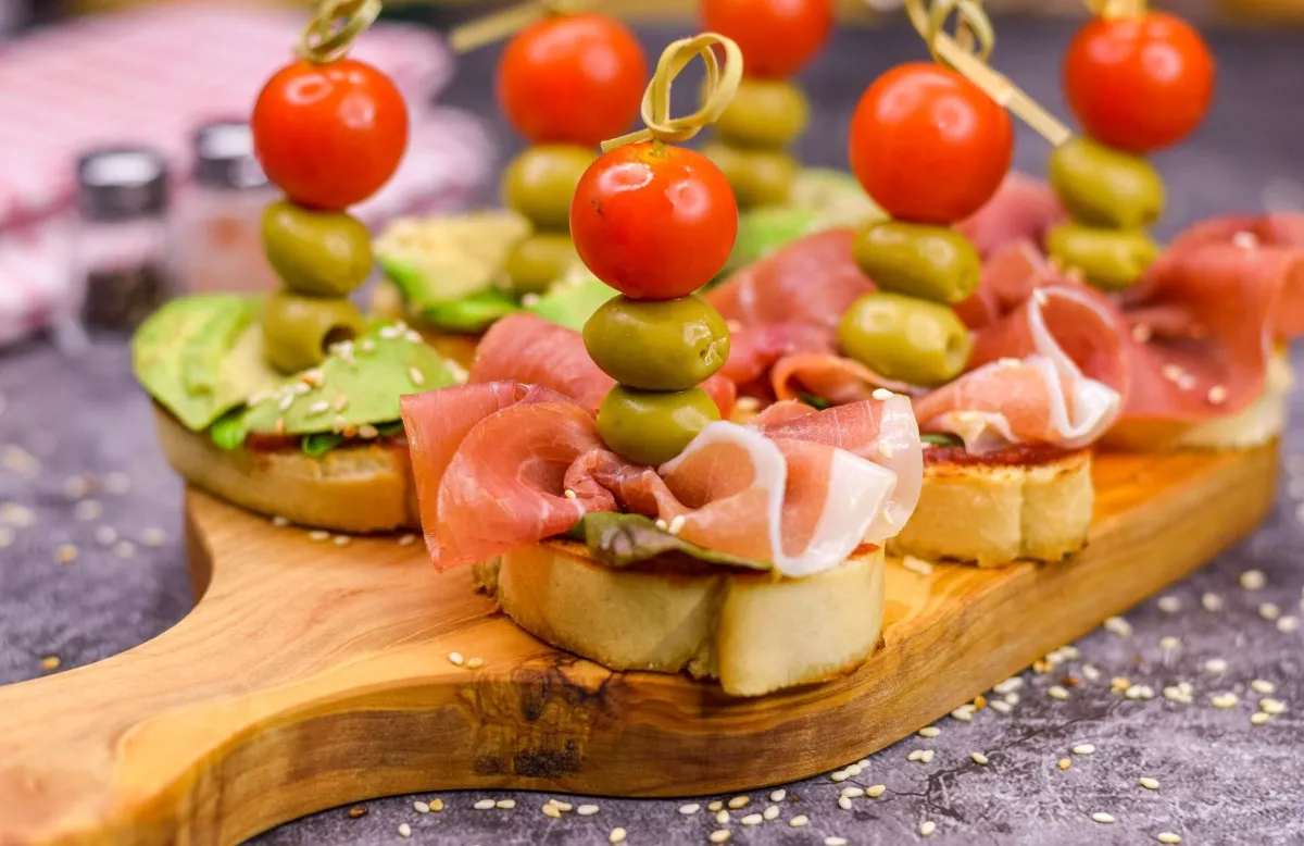 Spanish sandwiches Pinchos