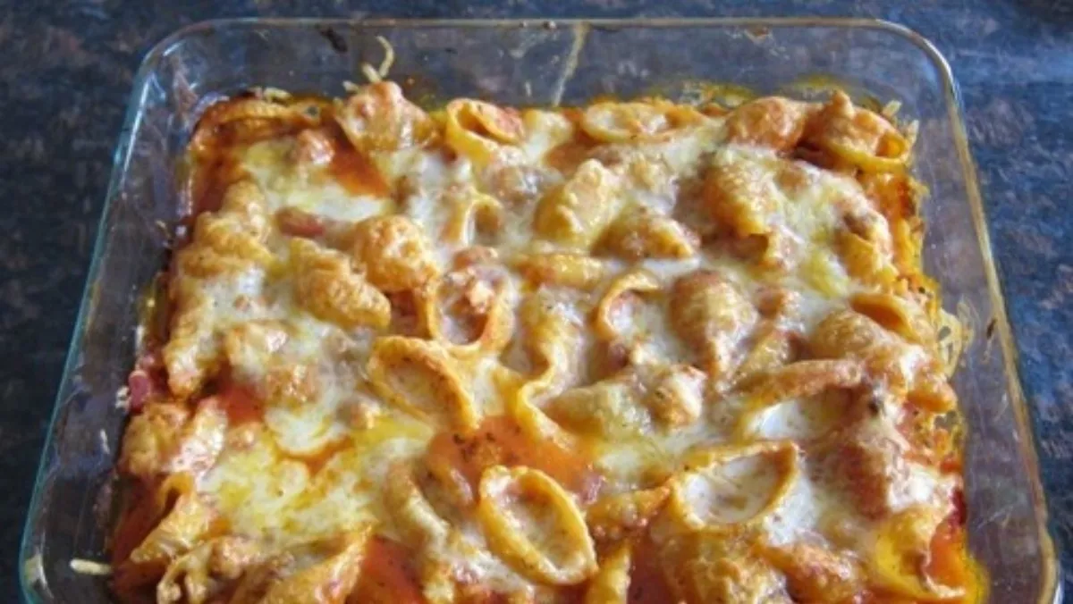 Baked pasta in the oven