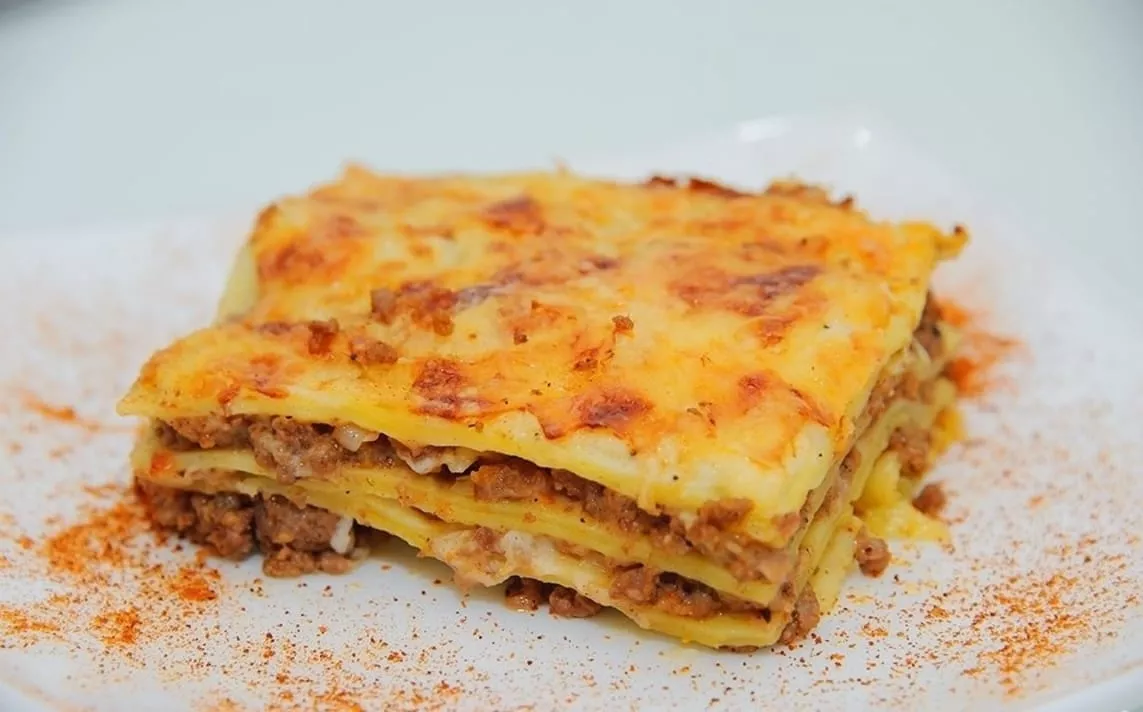 Classic lasagna with minced meat