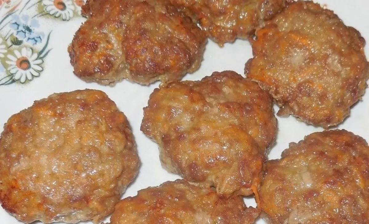 Meatballs with carrots