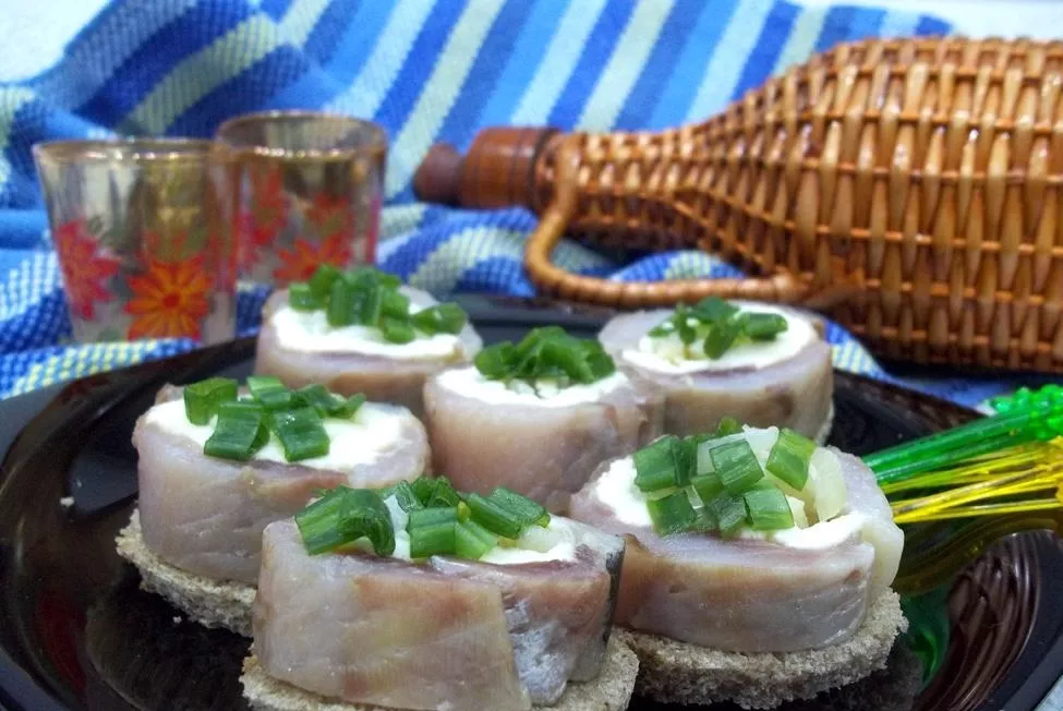 Marinated herring rolls