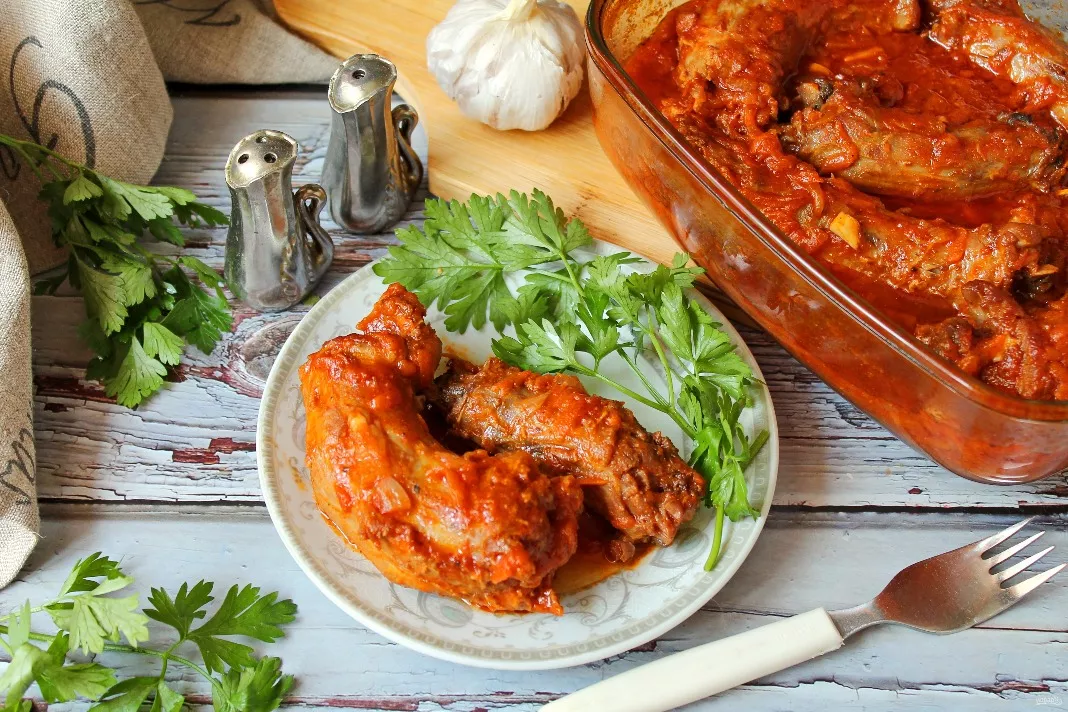 Tomato sauce baked turkey necklace