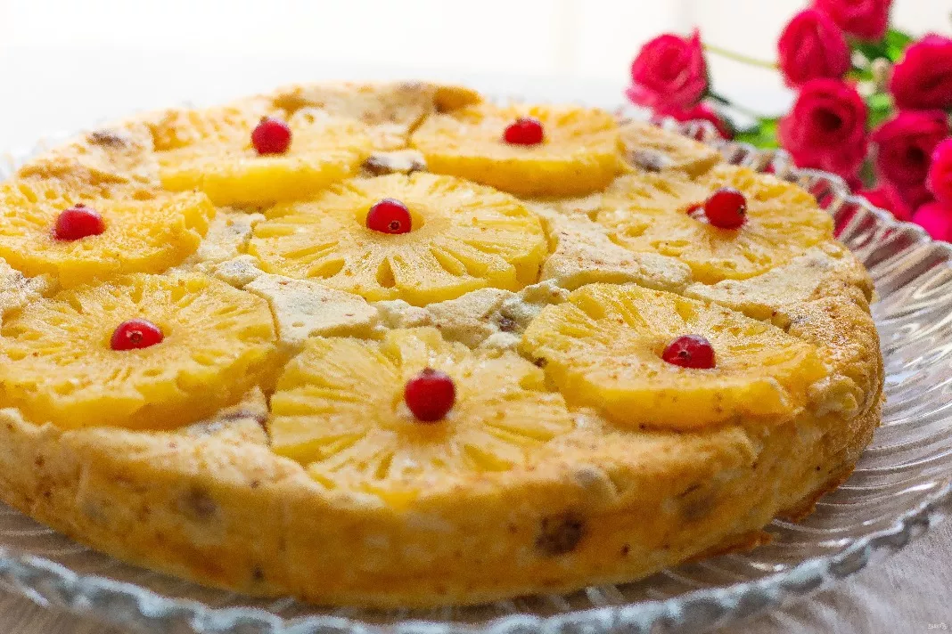 Cottage cheese casserole with pineapple