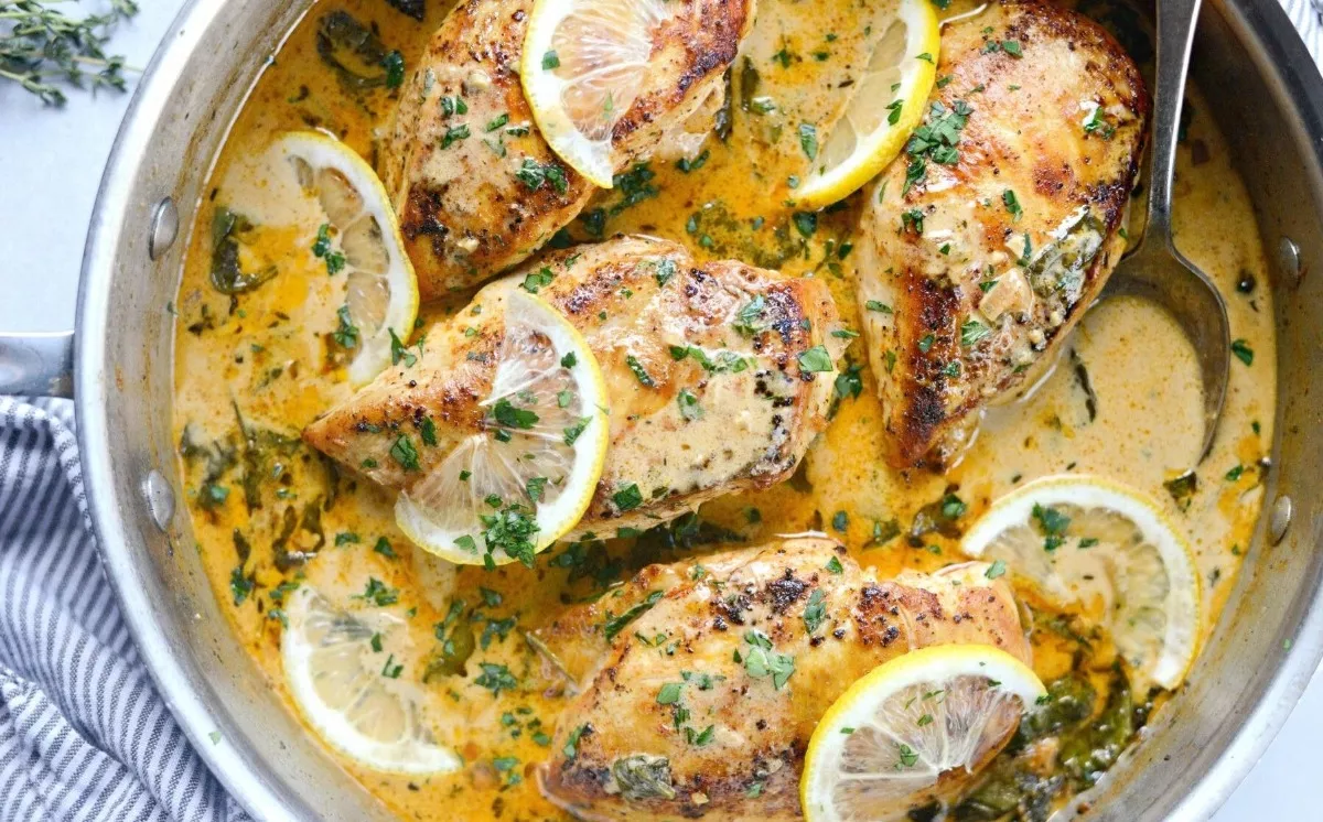 Chicken in creamy lemon sauce