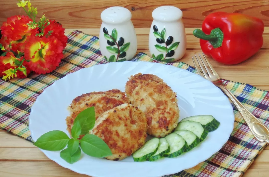 Chicken cutlets with cream