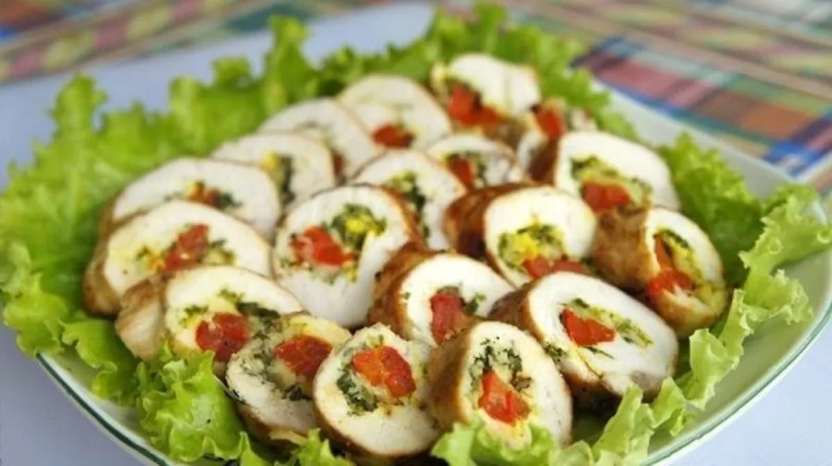 Chicken roll with cheese and herbs