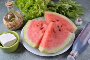 Prepare the ingredients.