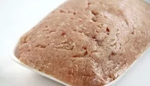 Prepare minced meat.