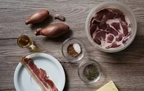 These products will be needed to prepare the pate. Before cooking, chicken liver should be thoroughly cleaned and soaked in milk for 8 ho...