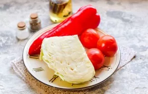 Prepare the ingredients and a 0.7 liter jar.