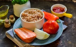 Prepare the ingredients. Boil the barley in advance until tender  1.5 hours