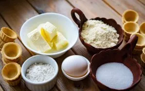 It is very convenient to cook all the ingredients at once. During cooking, the butter should be soft, so remove it from the refrigerator ...