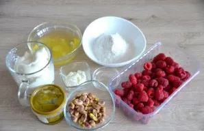 Prepare the ingredients.