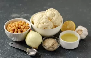 Prepare all the ingredients.