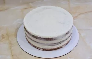 So collect the cake. To remain evenly, you can wrap it in acetate film and tighten it into a pastry ring. Put the cake in the refrigerato...