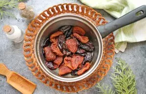 Wash the dried fruit and put in a saucepan. Pour water, cognac and add a little salt to it. Simmer over low heat for 5 minutes until drie...