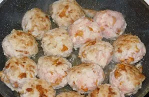 Roll them into balls and fry them in a hot frying pan.