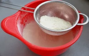 Sift the flour into a mixing bowl.