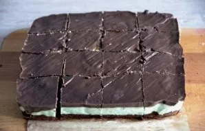 Cut the cakes into serving pieces.