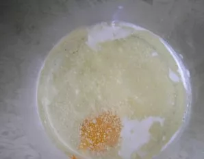 Whisk butter, egg, sugar.