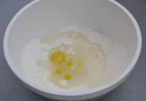 Cover with warm water and olive oil.