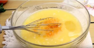 Beat the remaining granulated sugar with eggs. Then put the pre-softened butter in the same bowl, mix well until a homogeneous mass is ob...