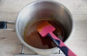 Heat until the sugar has turned into a flowing caramel mass, remove from heat in advance so as not to burn, because after removing from t...