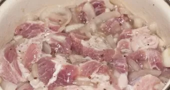 Pour 300 ml. of water and mix with your hands.