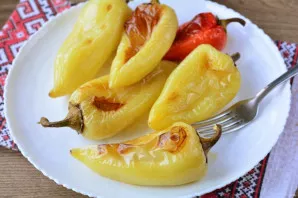 Put the peppers on a baking sheet or grill, bake in the oven until golden in color and softened. It will take approximately 25-30 minutes.