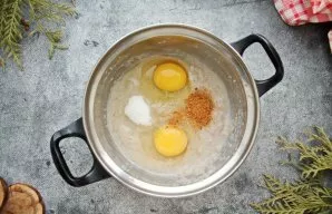 Crush the rye bread and milk with a blender until smooth. Beat eggs into the bread mass, add salt, sugar and spices. Stir everything unti...