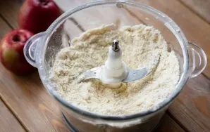 Turn on the mixer for 30-40 seconds. As a result, there should be fine, uniform crumbs in the bowl - this will be the future basis for th...