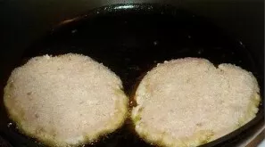 Fry in vegetable oil until cooked.