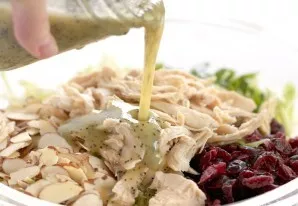 Pour the salad with a previously prepared infusion.