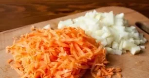 Chop the onion and carrot, fry separately in a pan.