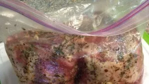 Put a piece of meat in a plastic bag, let out the air and tie it tightly. Leave the meat to marinate in the refrigerator for several hour...