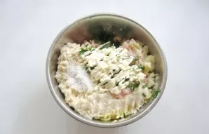 Add mayonnaise and salt.