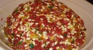 Knead everything well with your hands.