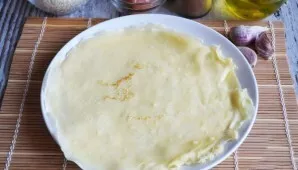 Fry the pancakes on both sides in a preheated pan for no more than 1 minute on both sides.