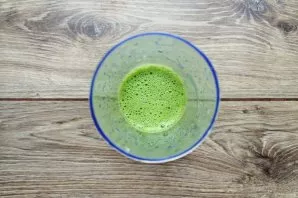 Crush everything until smooth.