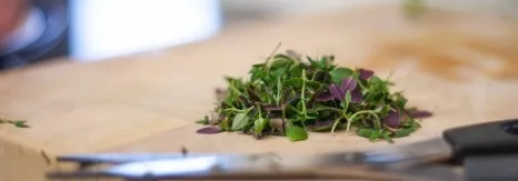 Chop thyme (or other herbs to taste).