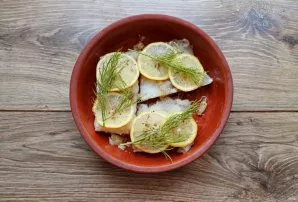 Put dill sprigs on top.