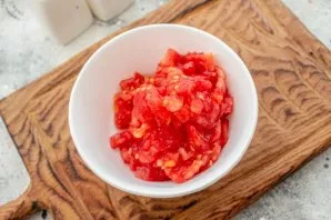 Transfer to a small bowl and lightly season.