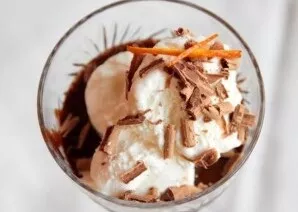 This chocolate mousse goes especially well with a scoop of vanilla ice cream.