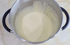 The dough gets homogeneous and moderately thick.