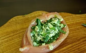 With the resulting mass we fill each breast.