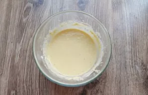 Mix until smooth. In terms of consistency, it should be like thick sour cream.