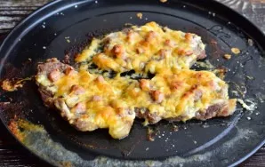 Send the meat to the oven, preheated to 190 degrees, for 30-40 minutes.