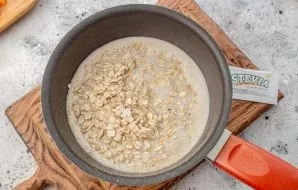 Add sugar or sweetener to taste.