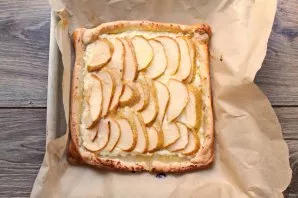 Put the cake mold in a hot oven and bake at a temperature of 180 degrees for 30 minutes. After a while, remove the puff pastry and cool c...